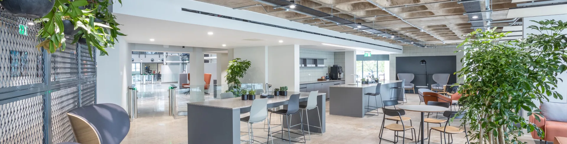 Coworking in L3V available for lease